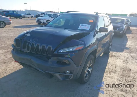 2015 Jeep Cherokee Trailhawk from USA, damaged, VIN 1C4PJMBS7FW740250